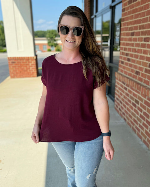 Rylee REG/CURVY Blouse in Burgundy