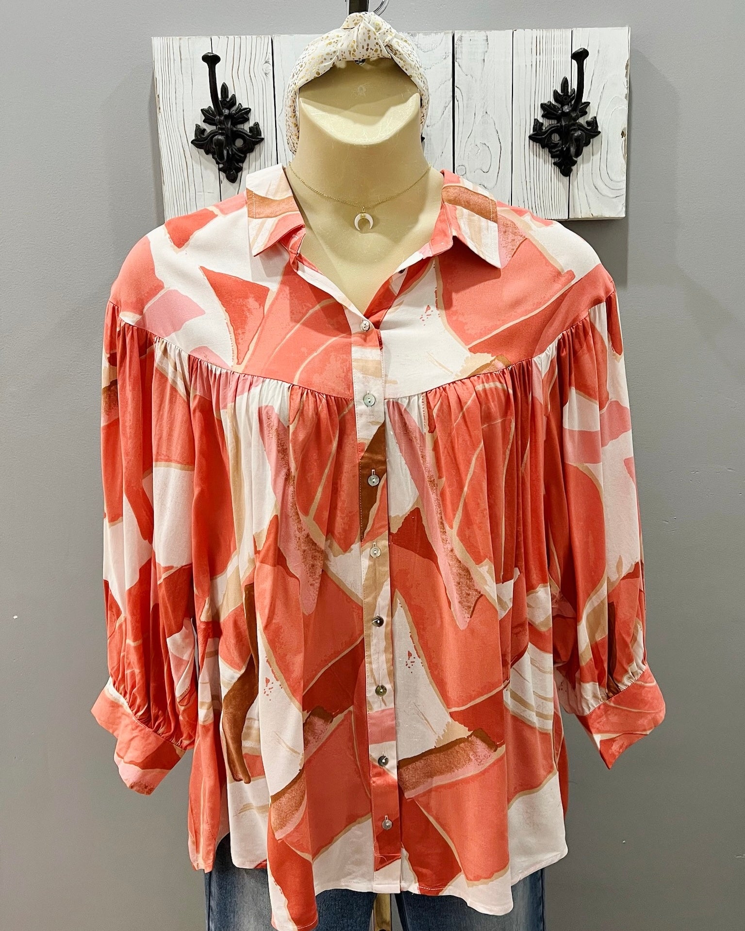Judith CURVY Button Up Blouse in Coral
