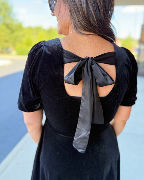 Kasen Satin Velvet Dress in Black