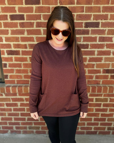 Linda REG/CURVY Front Pocket Sweater in H. Mahogany