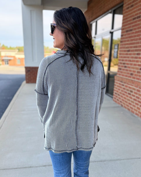 Tiffany REG/CURVY Top in Black/White FINAL SALE