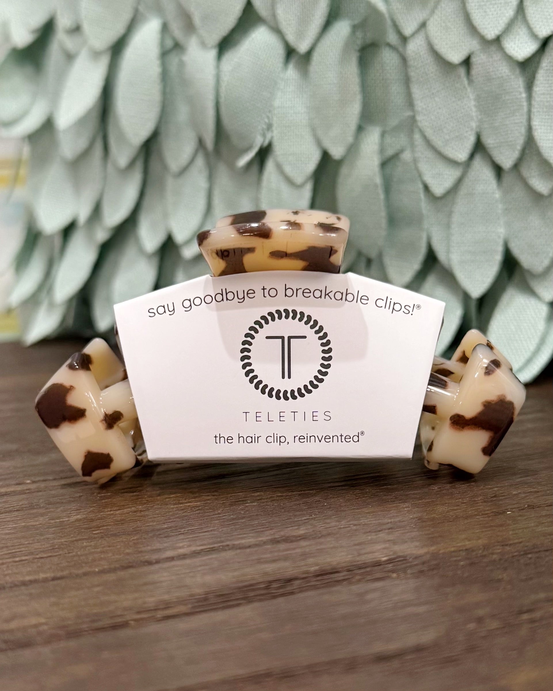 teleties classic hair claw clip in tortoise