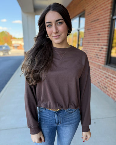 Ashley Bubble Hem Sweatshirt in Chocolate