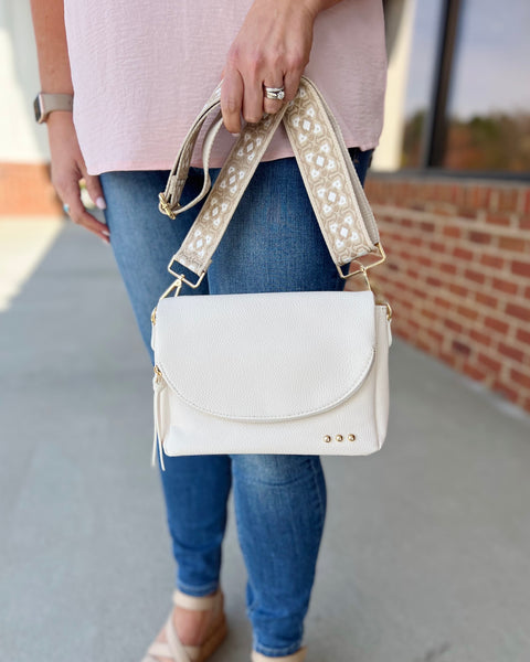 Samara Saddle Bag in Cream