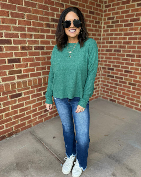 Lori REG/CURVY Ribbed Sweater in Dark Green