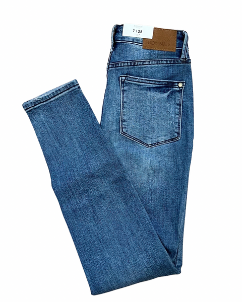 Judy Blue REG/CURVY Tummy Control Vintage Skinny Jeans FINAL SALE