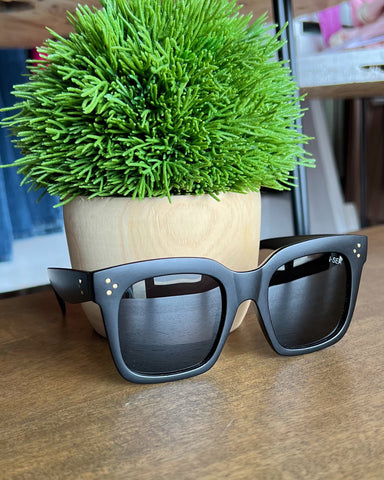 I-SEA Waverly Sunglasses in Black