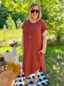 Jessica Curvy Midi Dress in Cinnamon